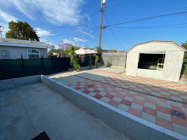 Building Photo - 15522 Claretta Ave