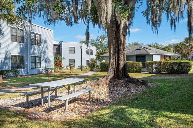 Building Photo - 3623 Atrium Dr
