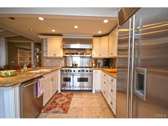 Building Photo - 16767 Bayview Dr