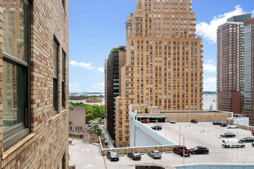 Building Photo - 88 Greenwich St