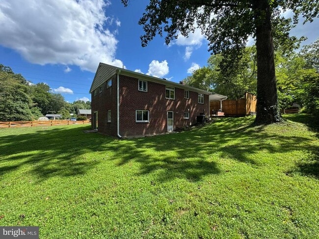 Building Photo - 7401 Camp Alger Ave