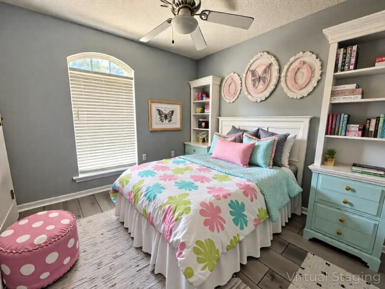 Building Photo - 329 Strawbridge Dr