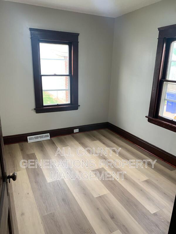 Building Photo - 19509 Chickasaw Ave