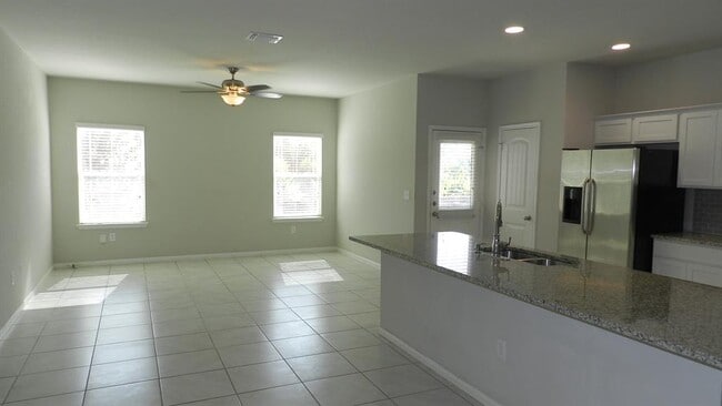 Building Photo - 9902 Baden Ln