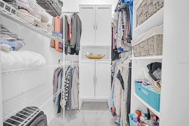 Building Photo - 4455 Gevalia Dr