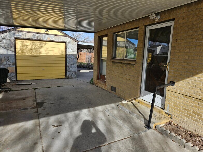 Building Photo - 5380 S 4420 W