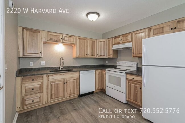 Building Photo - 2220 W Harvard Ave