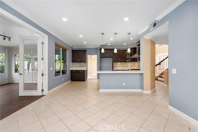 Building Photo - 6772 Halifax Dr