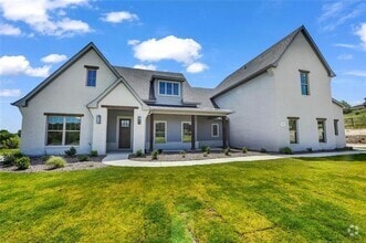 Building Photo - 300 Tiara Trl