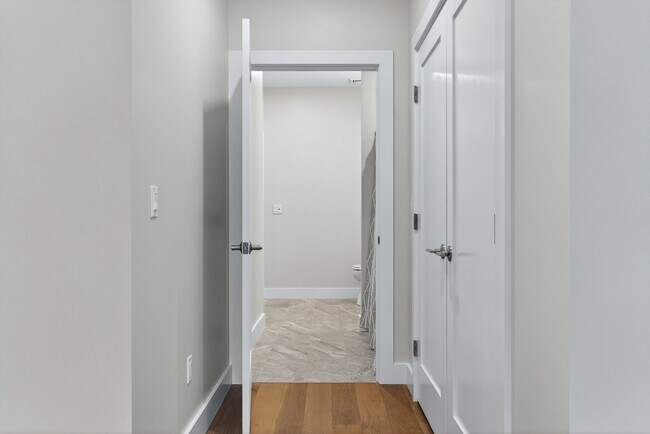 Building Photo - Gorgeous 2 Bed + Office | 2 Bath | 1,771 Sq Ft | Brand New Construction