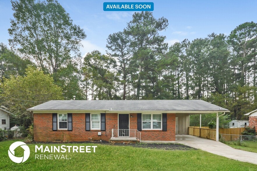 Primary Photo - 464 Pinecrest Dr