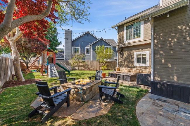 Building Photo - 836 Coiner Ct