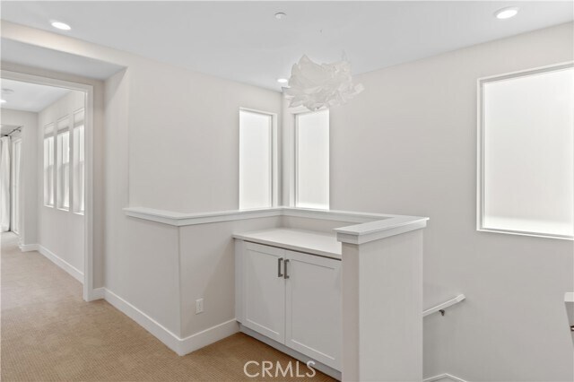 Building Photo - 156 Chorus