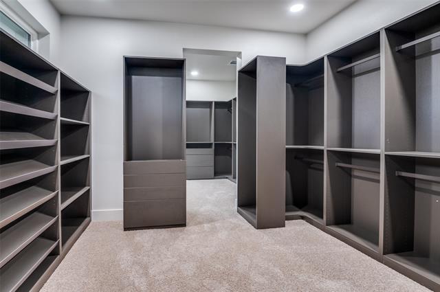 Building Photo - 6301 Tiffany Oaks Ln