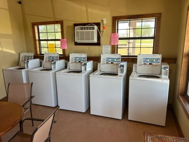 Building Photo - 1396 Texas 181 Loop, Unit 1