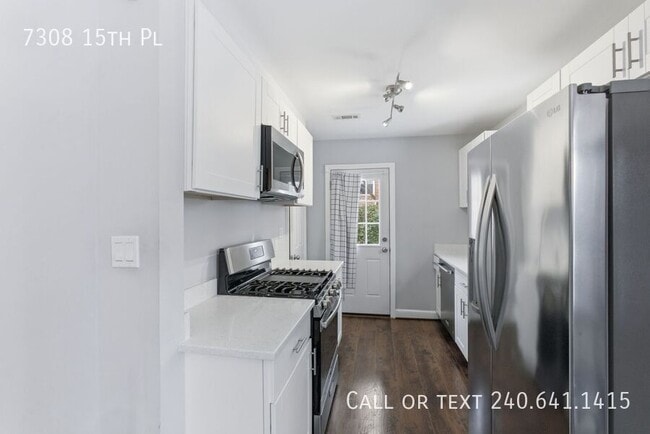 Building Photo - 7308 15th Pl