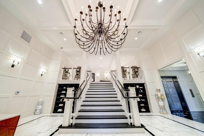 Building Photo - 6900 Fleetwood Rd