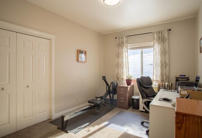 Building Photo - Executive Rental - Stone Mountain - 5 Bed - 3 Bath