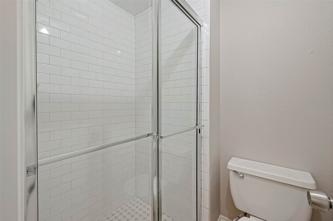 Building Photo - 22610 Deville Dr