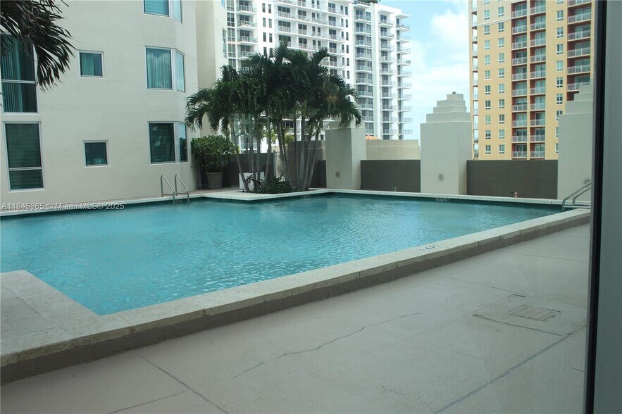 Building Photo - 9055 SW 73rd Ct
