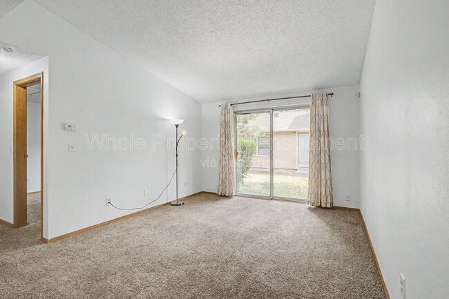 Building Photo - 1504 S Ouray Cir