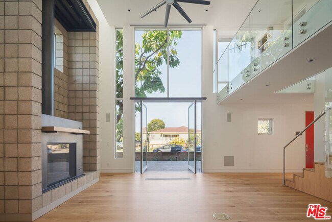 Building Photo - 2801 Sanborn Ave