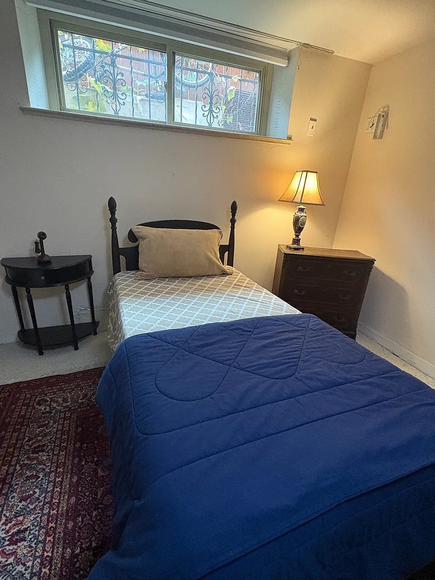 Building Photo - 2580 N Monaco St Pkwy