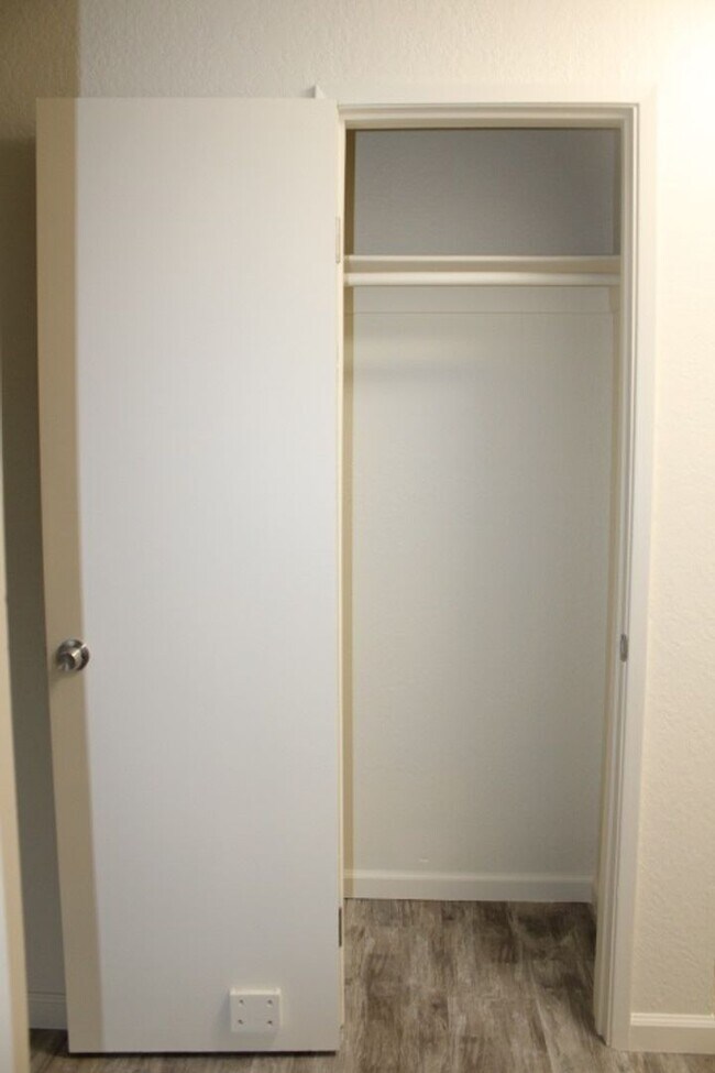 Building Photo - 5290 San Pablo Dam Rd