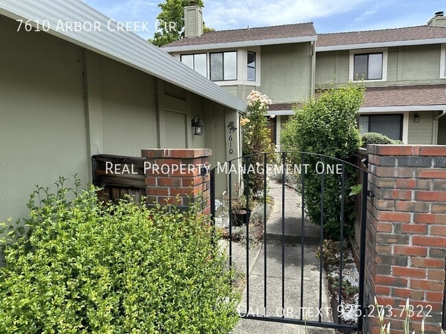 Building Photo - 7610 Arbor Creek Cir