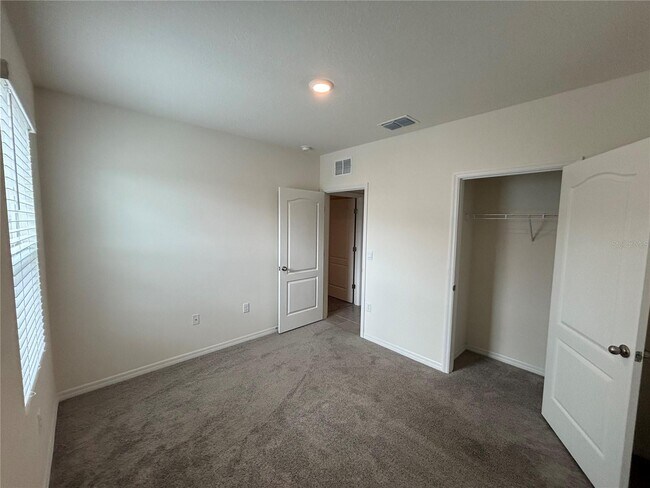 Building Photo - 1456 Cumberland Ave