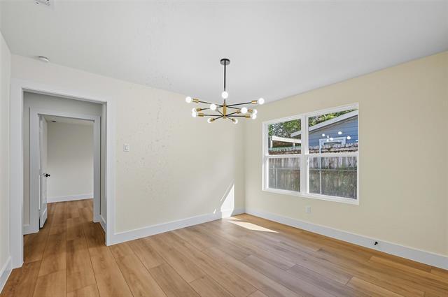 Building Photo - 2912 Charles Dr