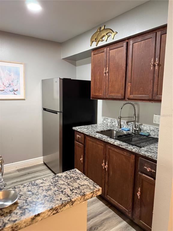 Building Photo - 9009 Tudor Dr