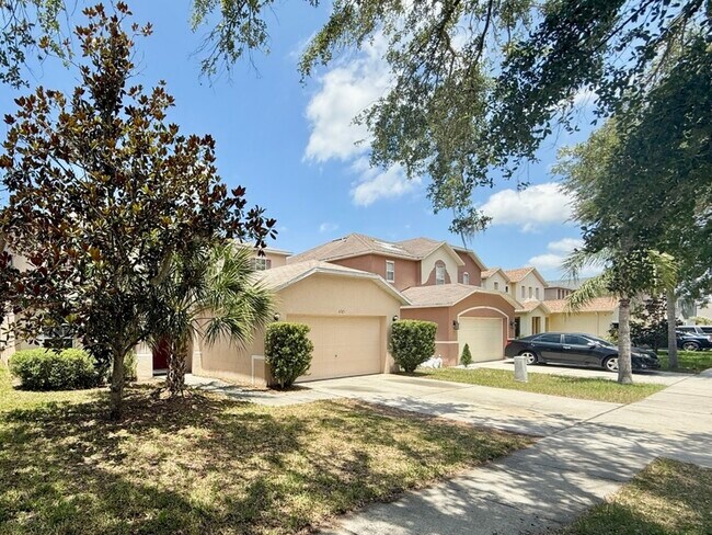 Building Photo - 10325 Boyette Creek Blvd