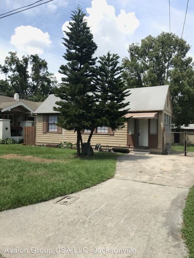 Primary Photo - 2 br, 1 bath House - 8052 Hawthorne St