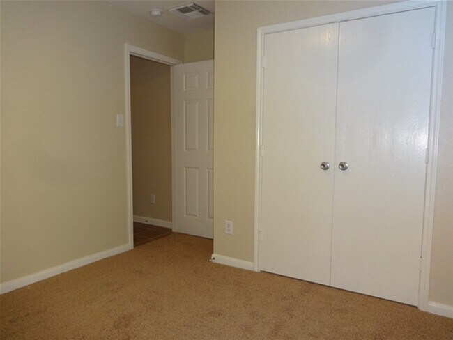 Building Photo - 3555 Red Meadows Dr