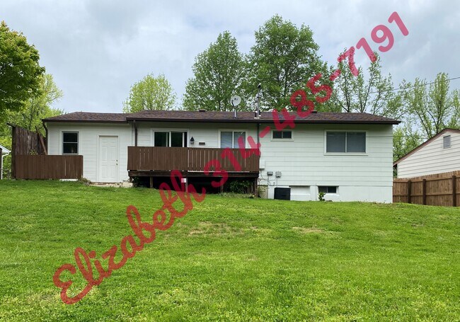 Building Photo - 3037 Lyme St