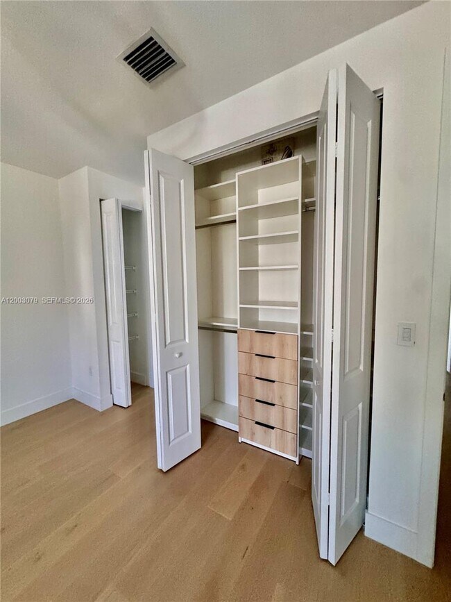 Building Photo - 8108 NW 48th Terrace