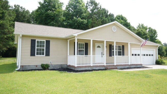 Building Photo - 116 Howell Dr