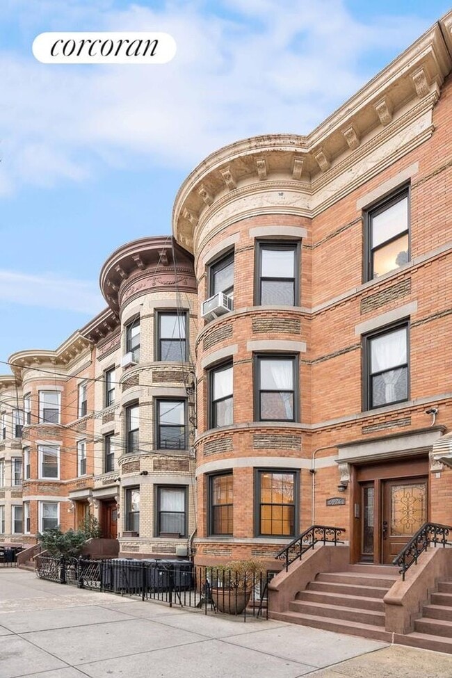 Building Photo - 59-26 Catalpa Ave
