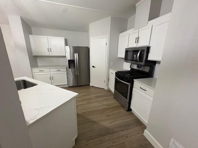 Building Photo - 9618 Copper Creek Dr