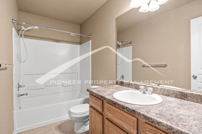Building Photo - 229 Audubon Dr