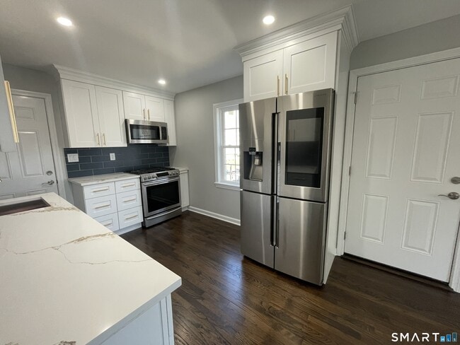 Building Photo - 111 Priscilla Cir