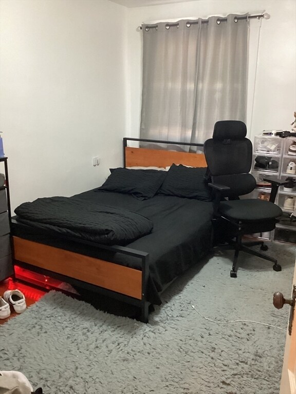 Building Photo - 14 Clark St