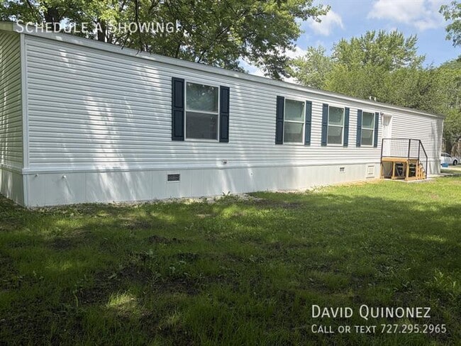 Building Photo - 105 Azalea Ave