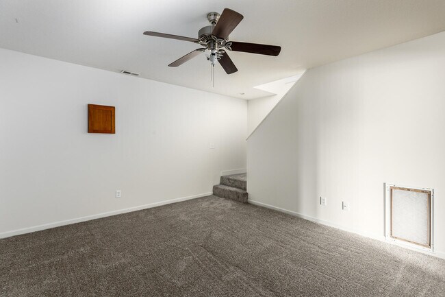 Building Photo - 941 Ashley Dr