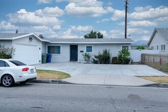 Building Photo - 2033 E Garvey Ave N