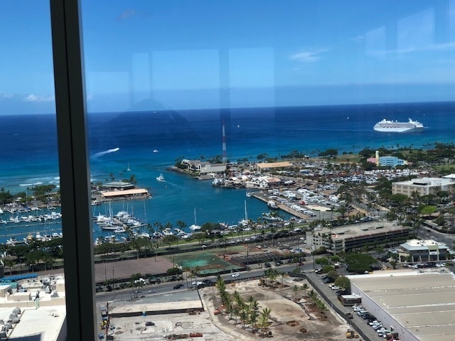 Building Photo - A Piece of Heaven on Kapiolani Boulevard -...