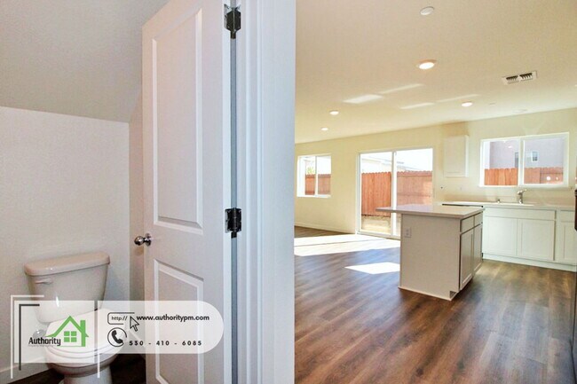 Building Photo - 845 Congaree Ln