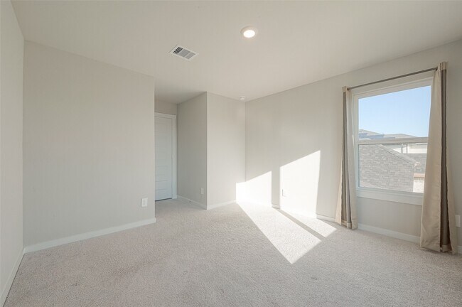 Building Photo - 3330 Polk Crk Dr