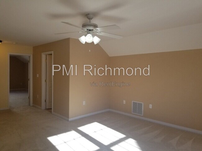 Building Photo - 14636 Sailboat Cir